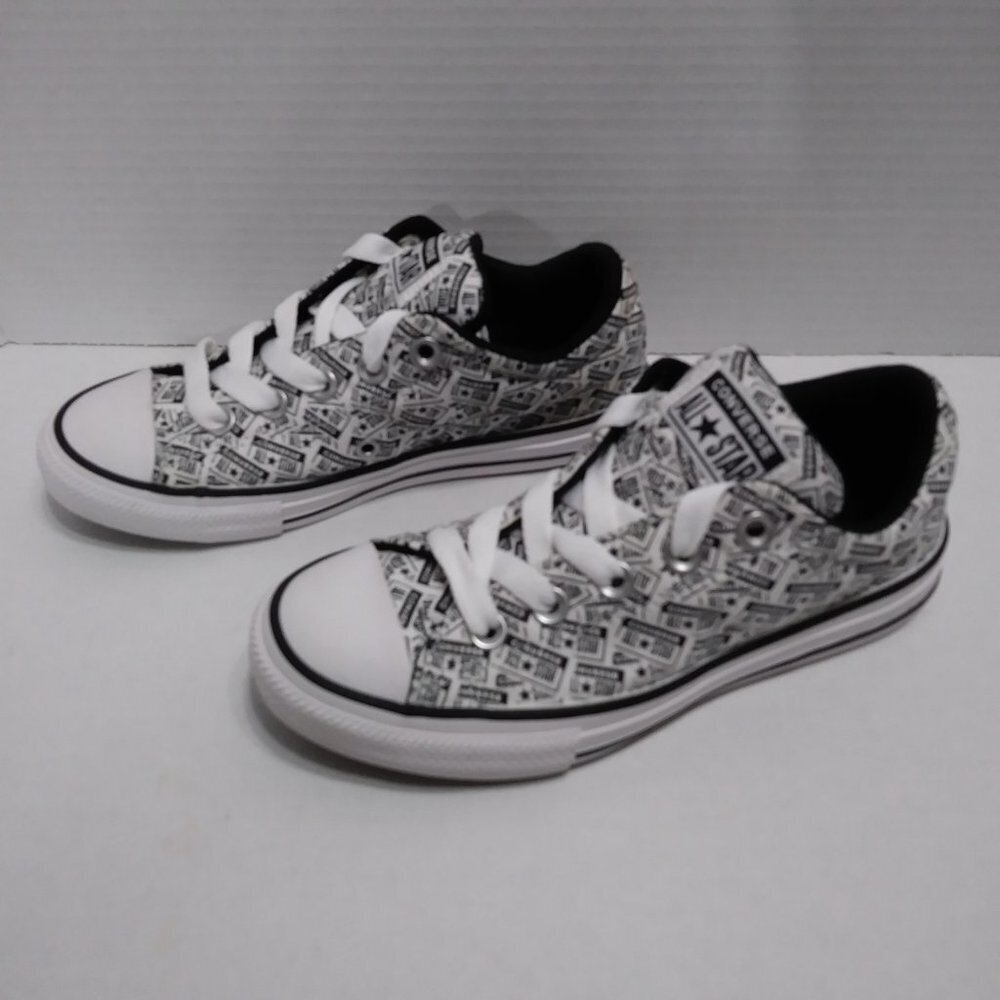 Converse Chuck Taylor All Star Street License Plate - Picture 3 of 15
